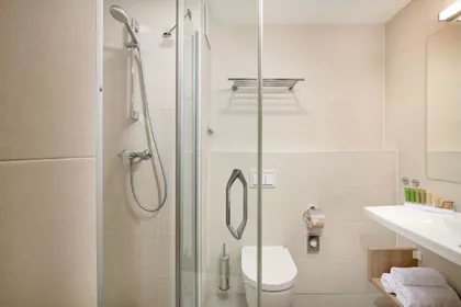 Medora Auri Comfort double room bathroom.jpg